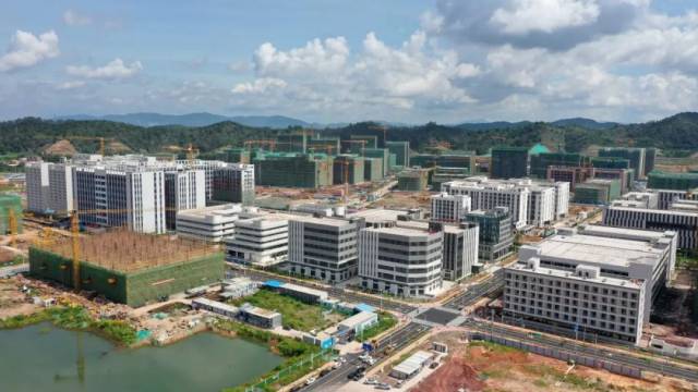 中韩（惠州）产业园内，已有多家企业建成投产。梁维春 摄
